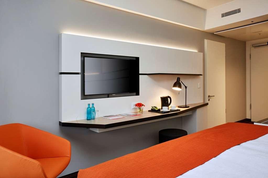 Hyperion Hotel Hamburg Room photo A room at the hotel